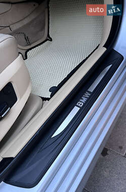 Седан BMW 5 Series 2011 в 