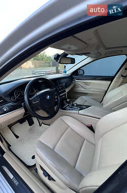 Седан BMW 5 Series 2011 в 