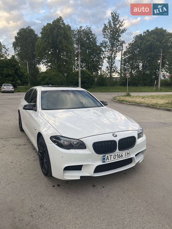 Седан BMW 5 Series 2014 в Ивано-Франковске