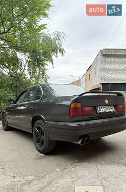 Седан BMW 5 Series 1991 в Києві