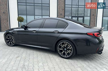 Седан BMW 5 Series 2017 в 