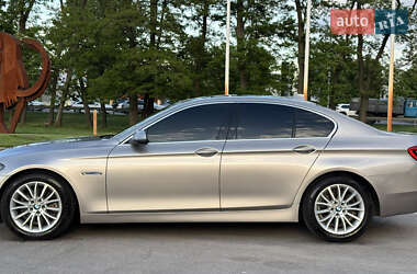 Седан BMW 5 Series 2013 в 