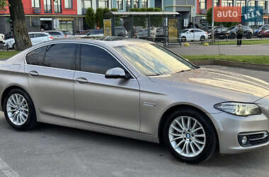 Седан BMW 5 Series 2013 в 