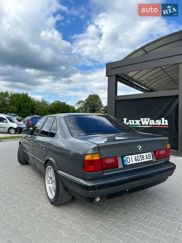 BMW 5 Series 1990