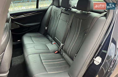 Седан BMW 5 Series 2021 в 