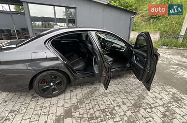 Седан BMW 5 Series 2012 в 