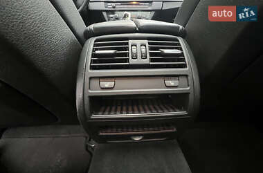 Седан BMW 5 Series 2012 в 