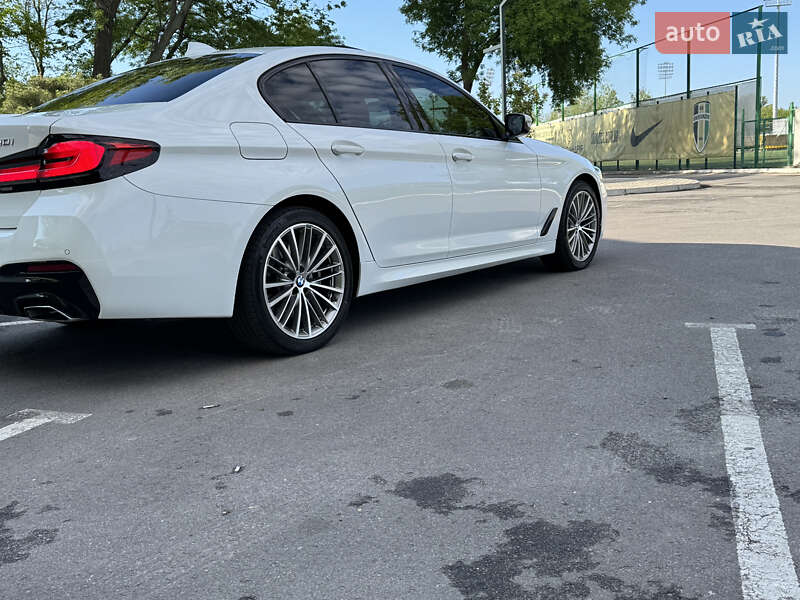 Седан BMW 5 Series 2020 в Кропивницком фото 10 Седан BMW 5 Series 2020 в Кропивницком