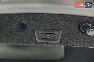Седан BMW 5 Series 2013 в 