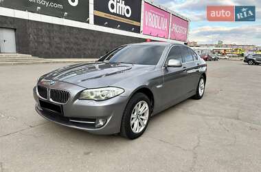 Седан BMW 5 Series 2011 в 