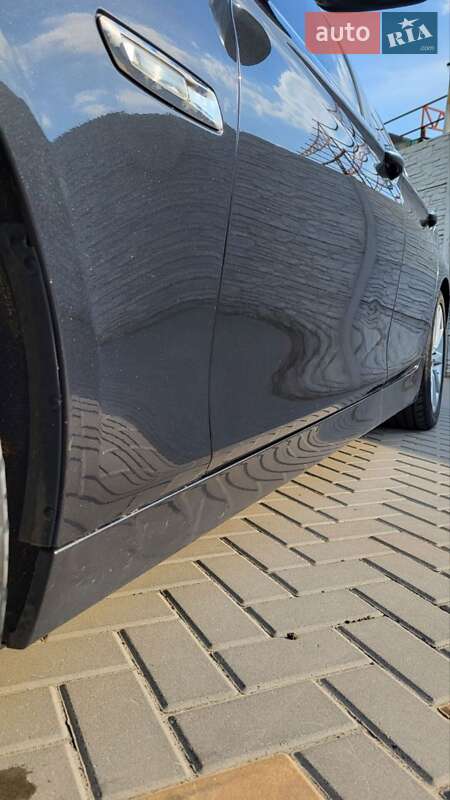 Седан BMW 5 Series 2010 в Харькове
