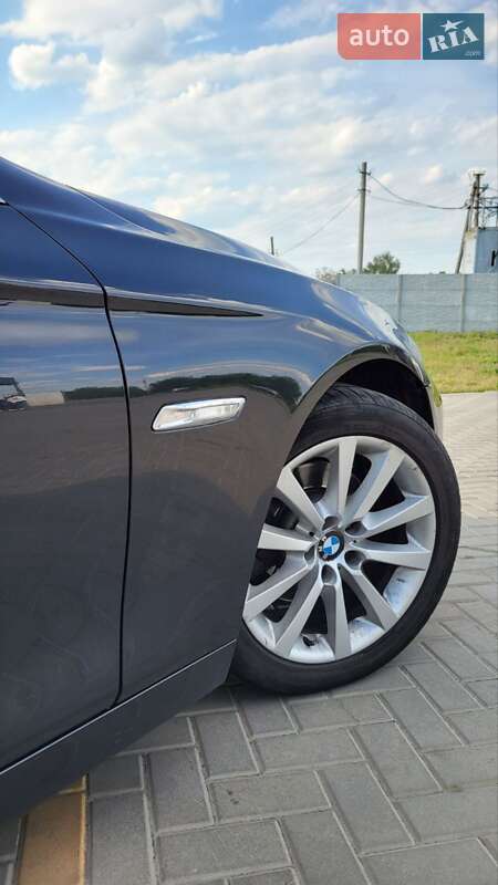 Седан BMW 5 Series 2010 в Харькове