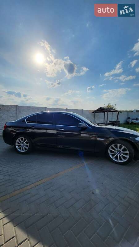 Седан BMW 5 Series 2010 в Харькове