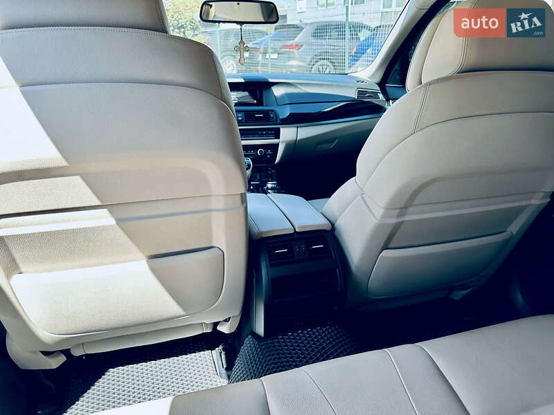 Седан BMW 5 Series 2011 в Краматорську