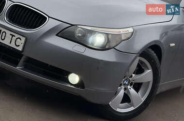 Седан BMW 5 Series 2004 в 
