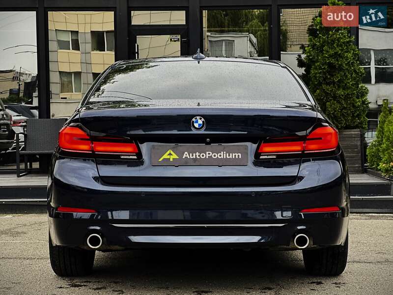 Седан BMW 5 Series 2016 в Києві