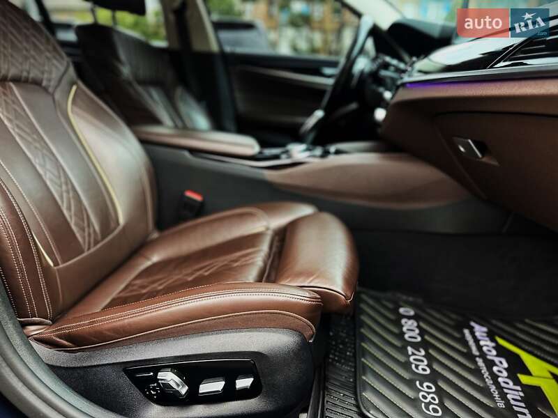 Седан BMW 5 Series 2016 в Києві