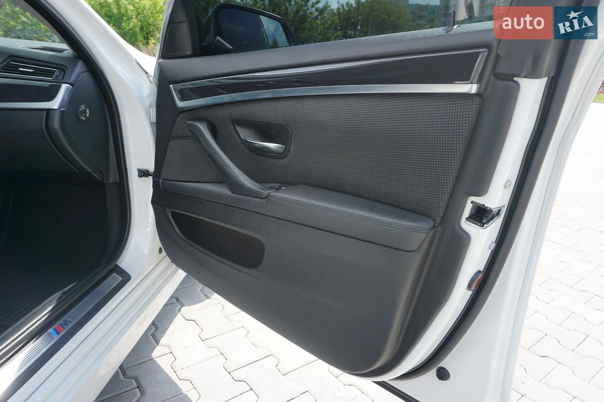 2013 BMW 5er - мініатюра 17