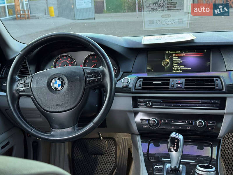 Седан BMW 5 Series 2012 в Запорожье