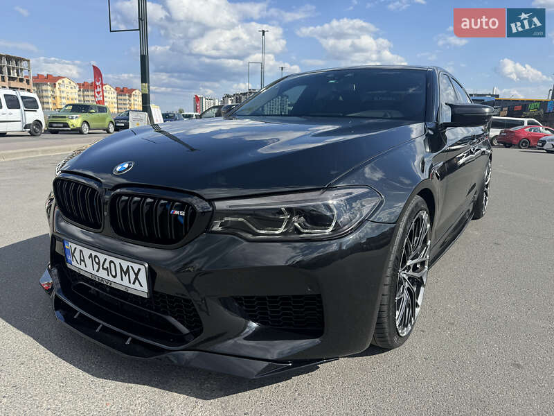 Седан BMW 5 Series 2018 в Киеве