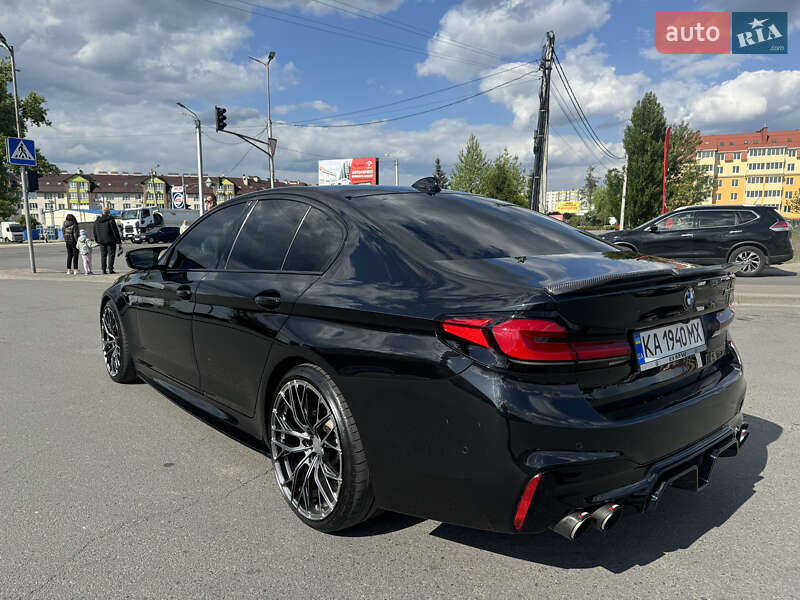 Седан BMW 5 Series 2018 в Киеве