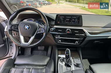 Седан BMW 5 Series 2018 в 