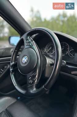 Седан BMW 5 Series 2002 в 