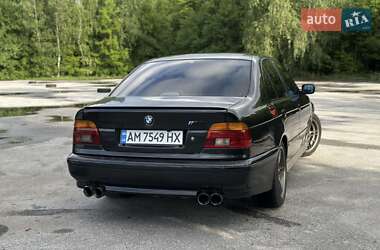 Седан BMW 5 Series 2002 в 