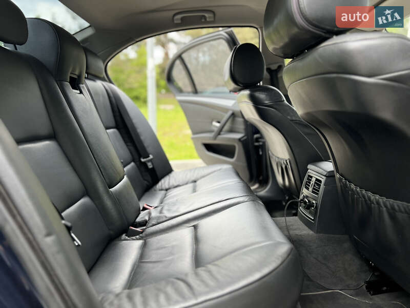 Седан BMW 5 Series 2007 в Новояворовске