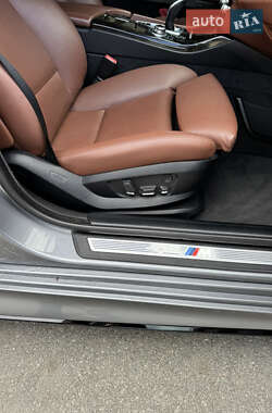 Седан BMW 5 Series 2013 в 