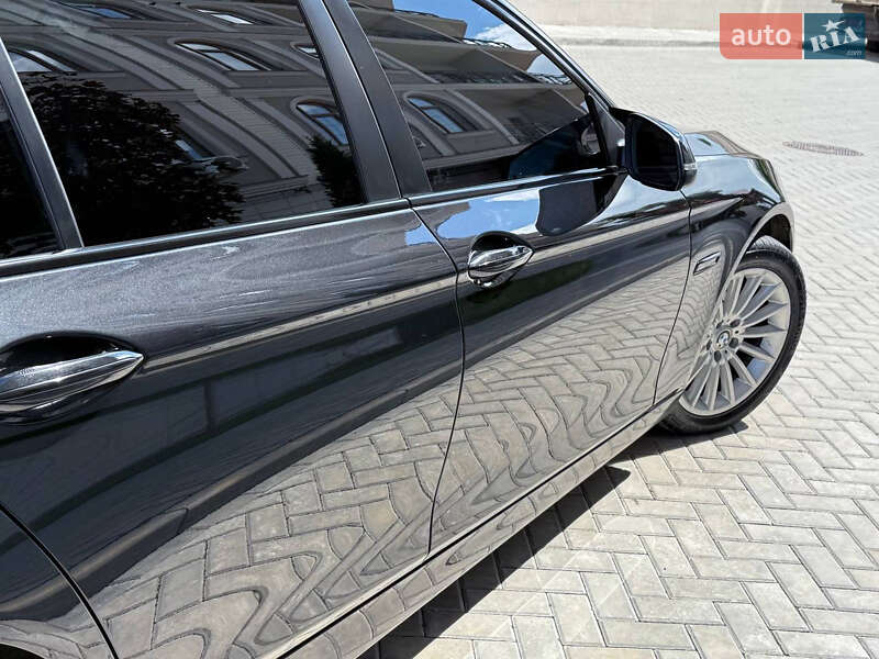 Седан BMW 5 Series 2015 в Одессе