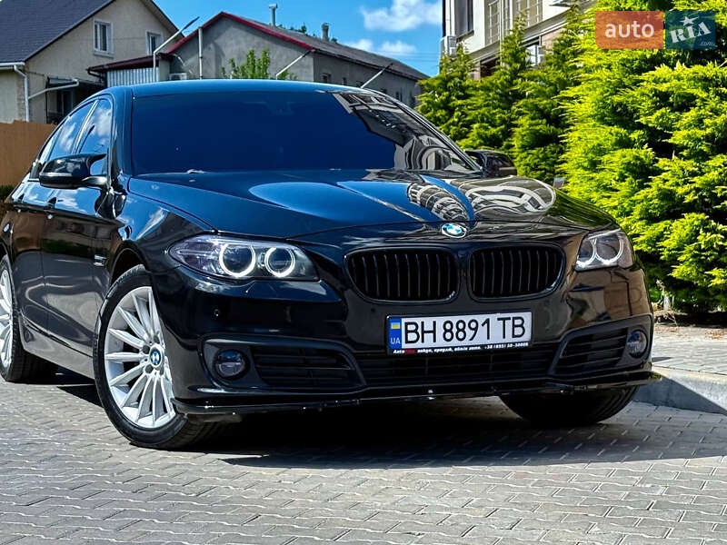 Седан BMW 5 Series 2015 в Одессе