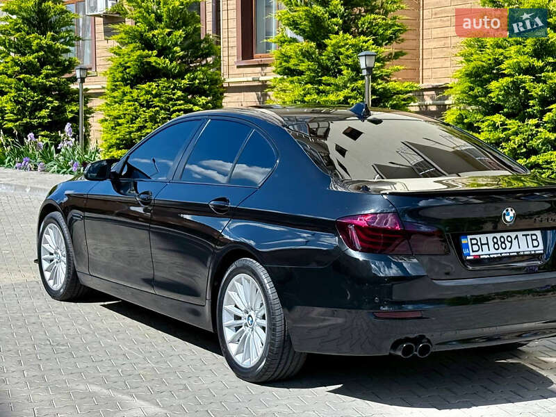 Седан BMW 5 Series 2015 в Одессе