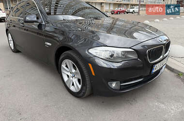 Седан BMW 5 Series 2012 в 