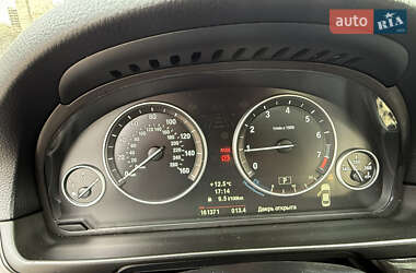 Седан BMW 5 Series 2012 в 