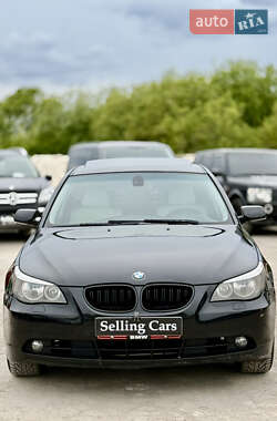 Седан BMW 5 Series 2005 в 