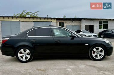 Седан BMW 5 Series 2005 в 