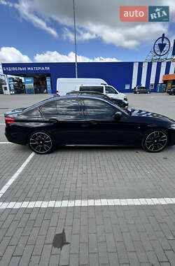 Седан BMW 5 Series 2018 в 