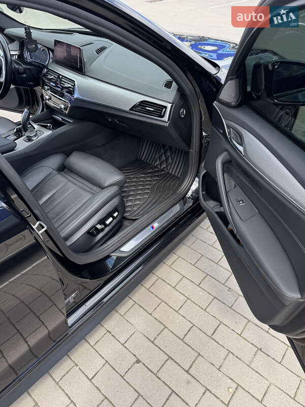 Седан BMW 5 Series 2018 в Калуші