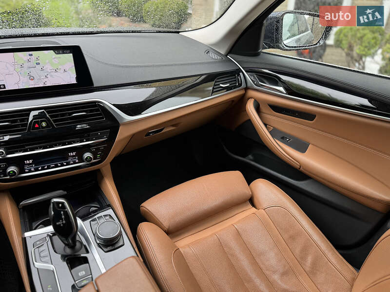 Седан BMW 5 Series 2019 в Ужгороді фото 14 Седан BMW 5 Series 2019 в Ужгороді