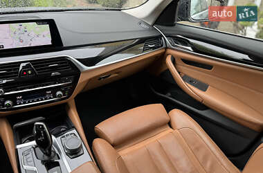 Седан BMW 5 Series 2019 в 