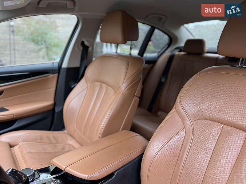 Седан BMW 5 Series 2019 в Ужгороді фото 22 Седан BMW 5 Series 2019 в Ужгороді