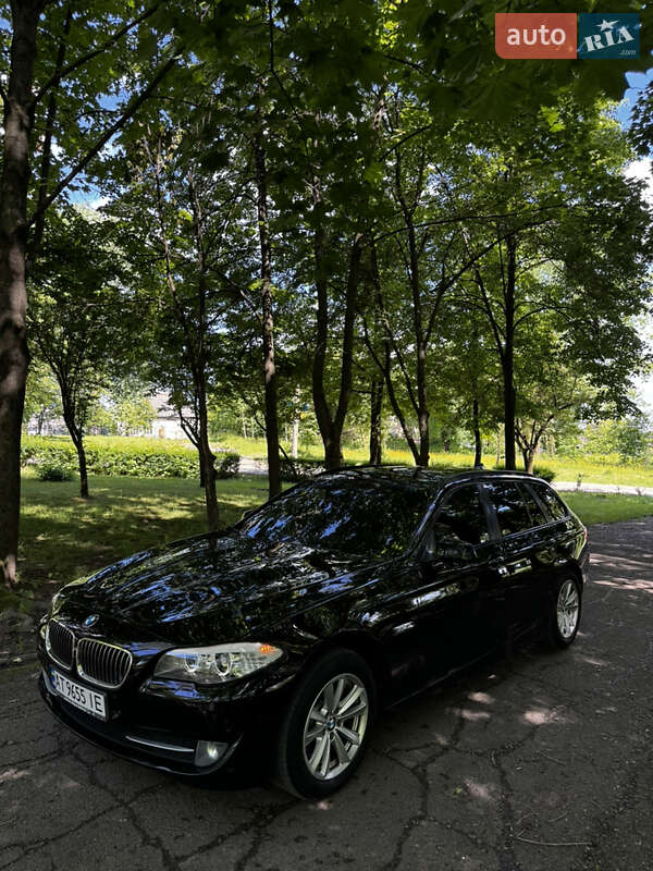 Универсал BMW 5 Series 2012 в Калуше