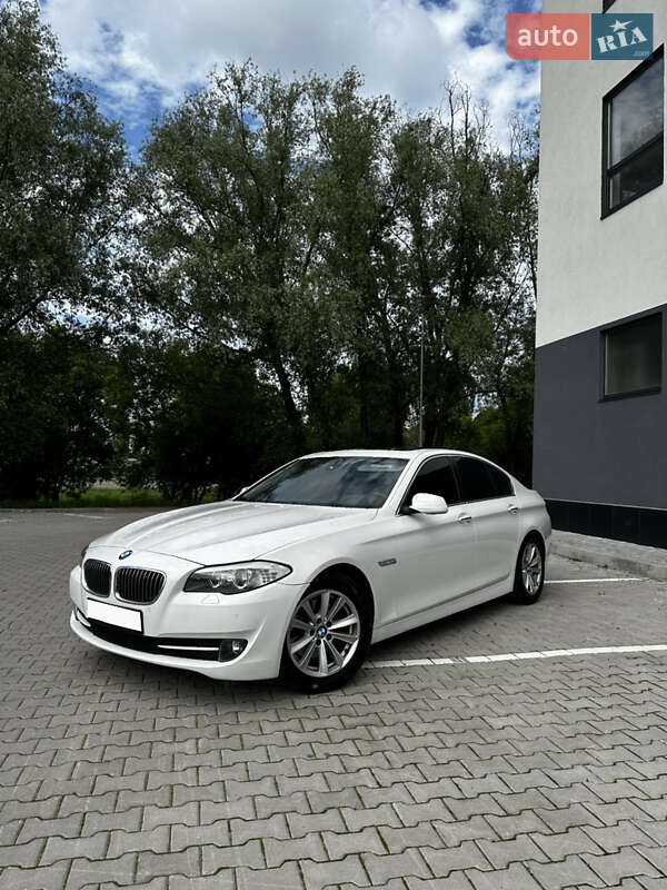 BMW 5 Series 2013