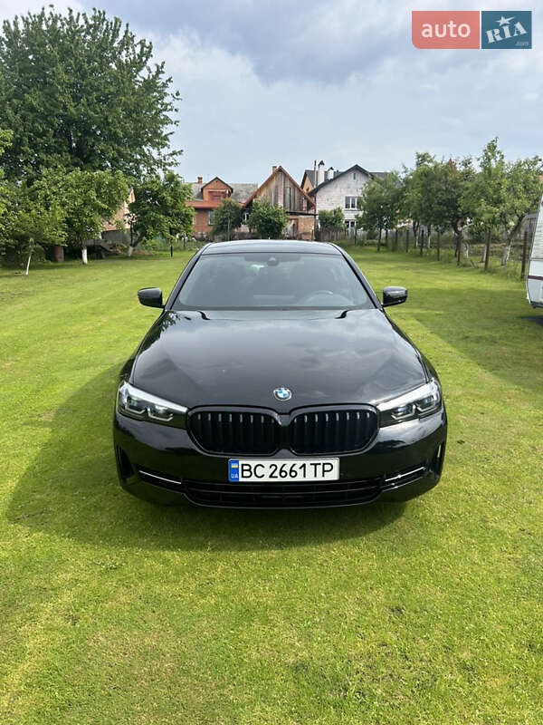 Седан BMW 5 Series 2022 в Пустомитах фото 34 Седан BMW 5 Series 2022 в Пустомитах