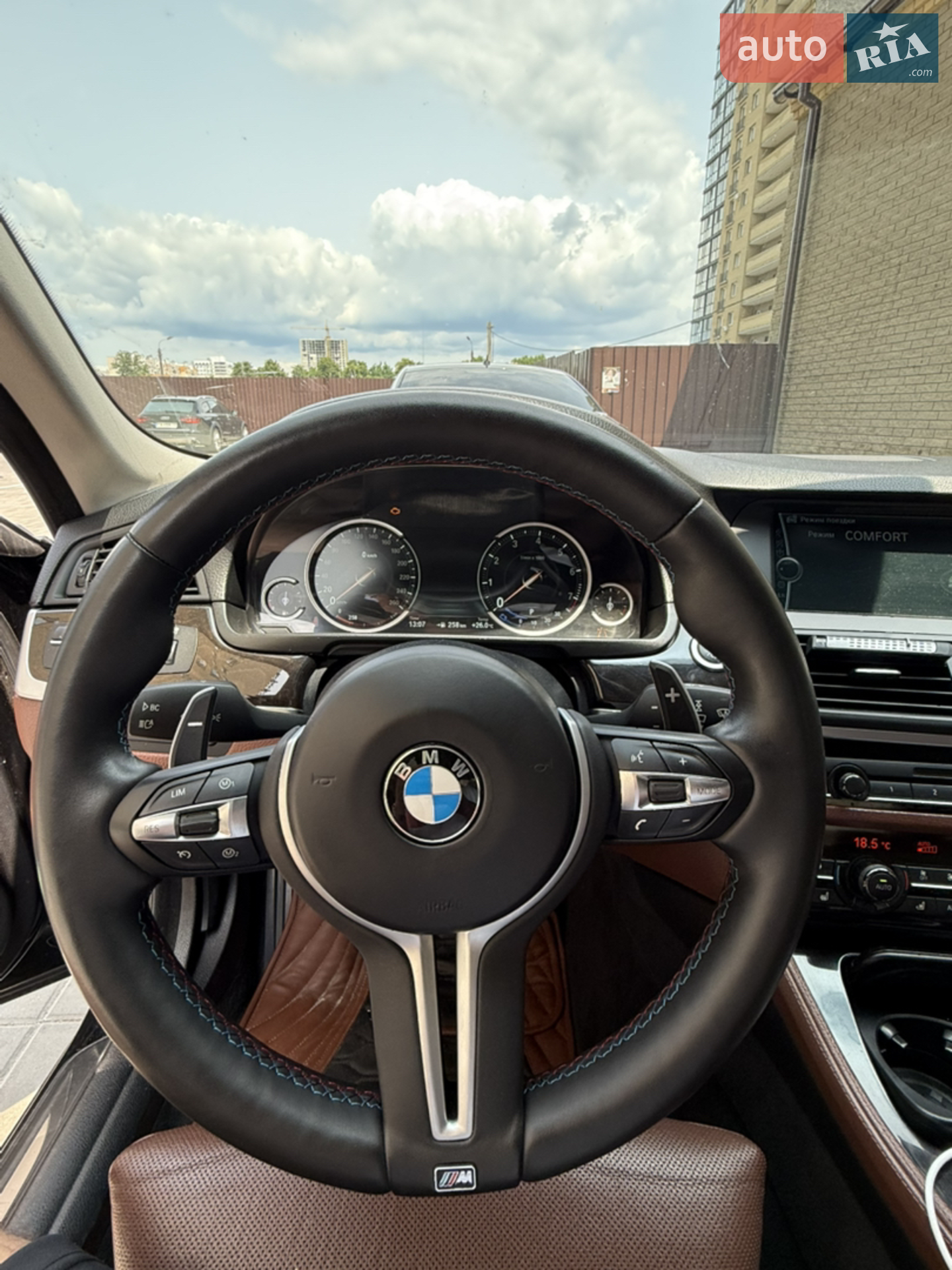 2010 BMW 5er - мініатюра 14
