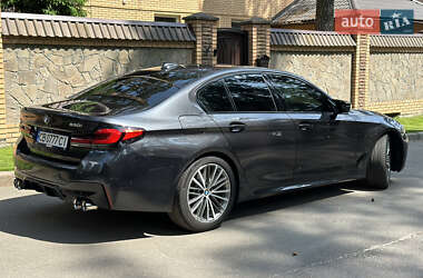 Седан BMW 5 Series 2017 в 
