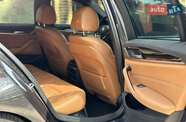 Седан BMW 5 Series 2017 в 