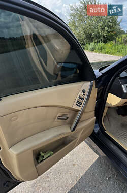 Седан BMW 5 Series 2004 в 