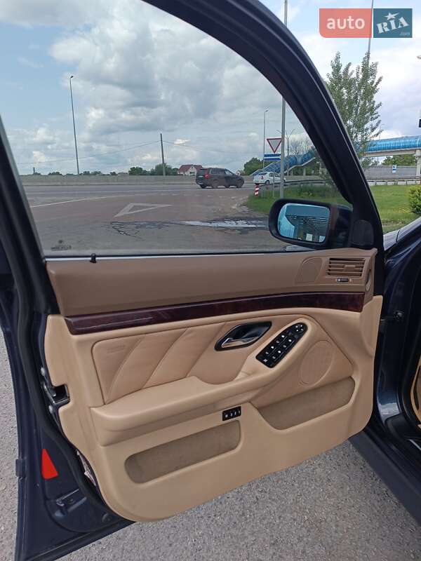Універсал BMW 5 Series 2002 в Києві